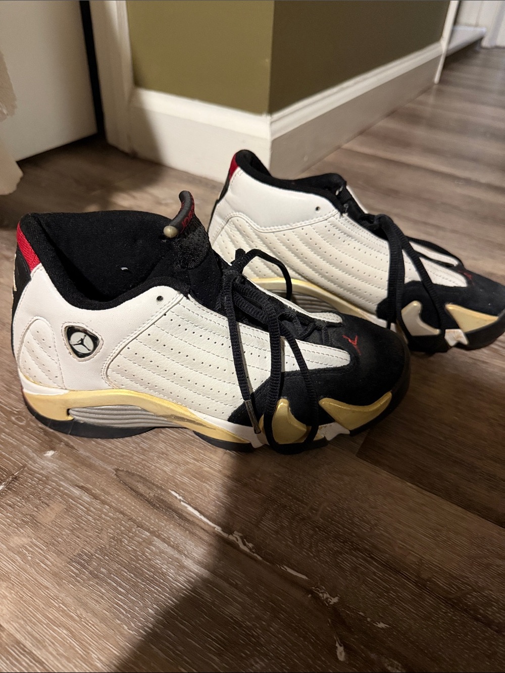 Jordan Retro Low-Top Sneakers in White, Black & Gold